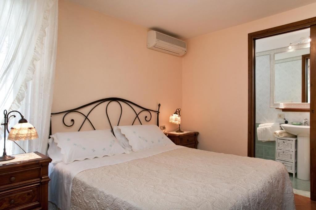 Bed&Breakfast Chiara 올비아 객실 사진