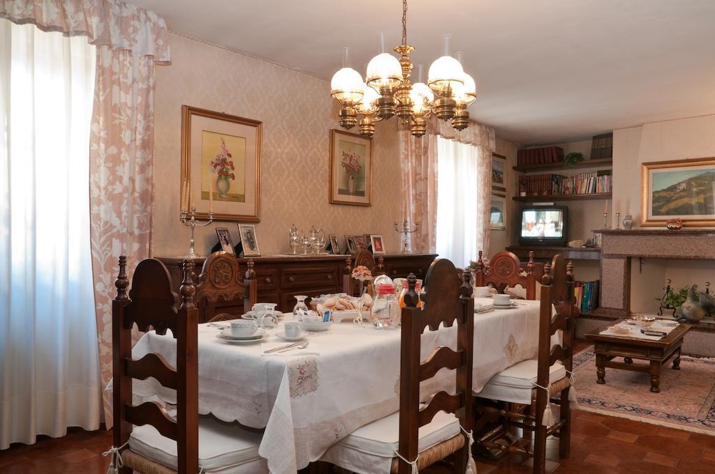 Bed&Breakfast Chiara 올비아 외부 사진